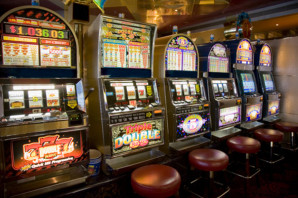 Il vizio delle slot machine: affare e malattia insieme.